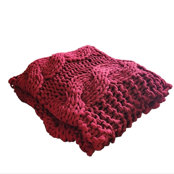 Pottery Barn Bedding Pottery Barn Chunky Cable Handknit Throw